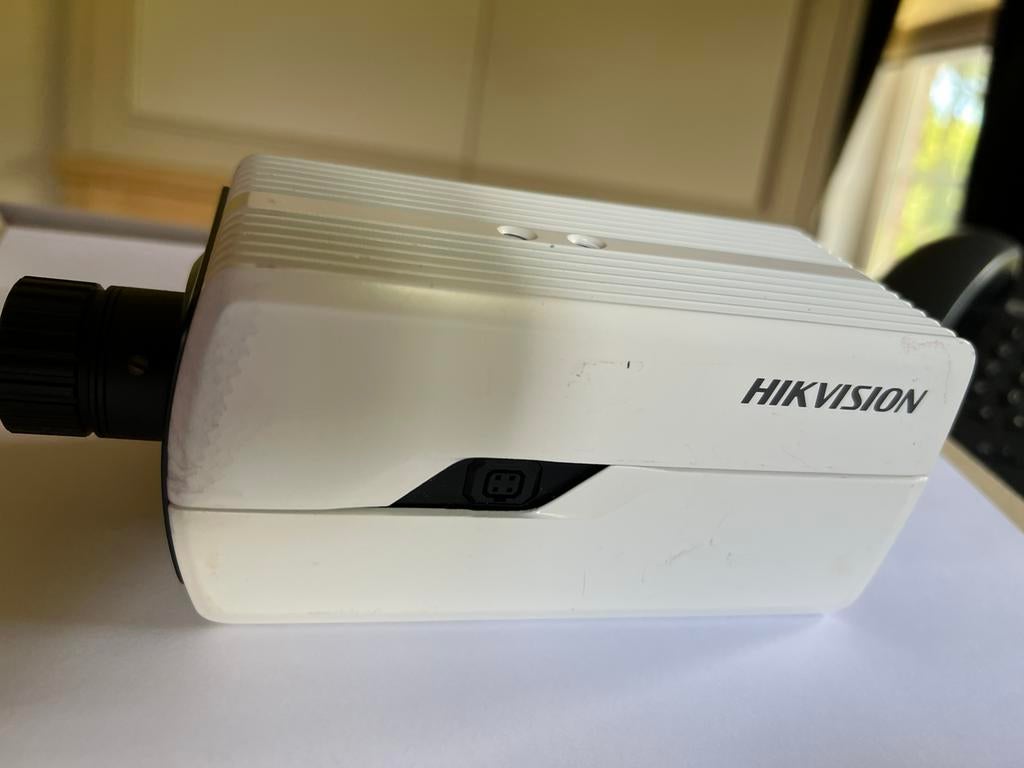 Security camera Hikvision met 5 lenzen, Ophalen, Gebruikt, Binnencamera