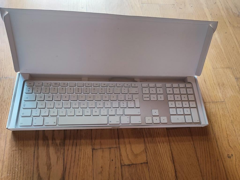 Apple Toetsenbord bedraad met doos, Enlèvement, Azerty, Filaire