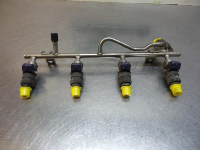 Galerij (Injectie) van een Opel Corsa (Corsa C 00-), Auto-onderdelen, Gebruikt, -, -, Opel