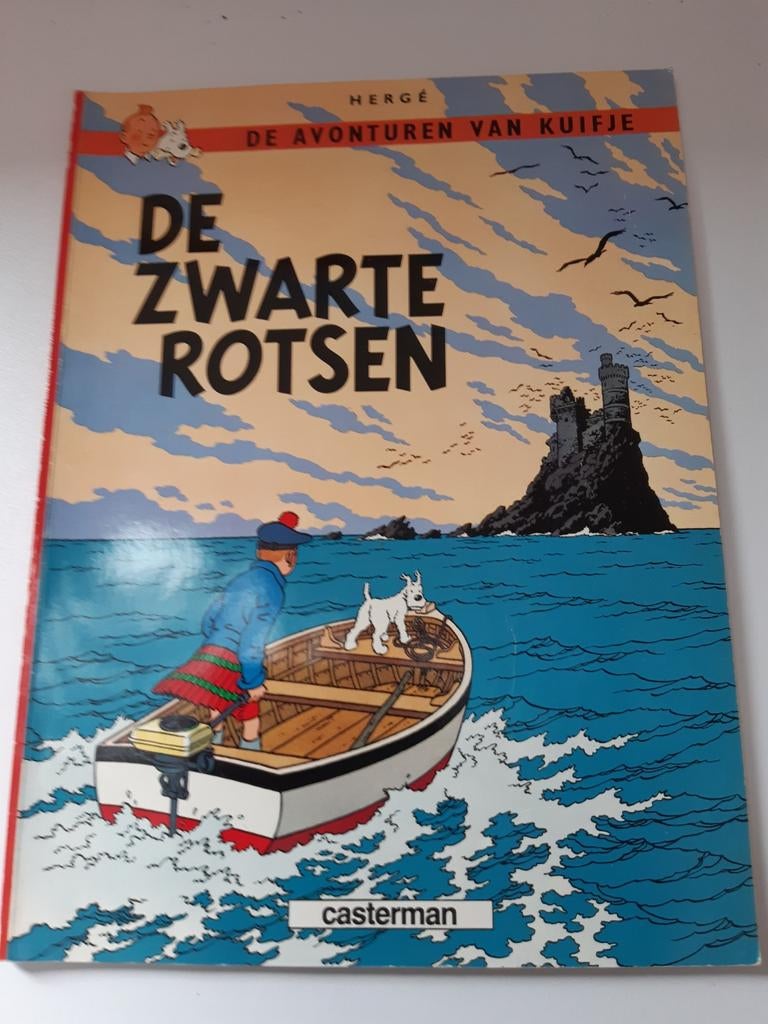 STRIP DE AVONTUREN VAN KUIFJE  .DE ZWARTE ROTSEN ., Boeken, Eén stripboek, Ophalen of Verzenden, Zo goed als nieuw, Herge