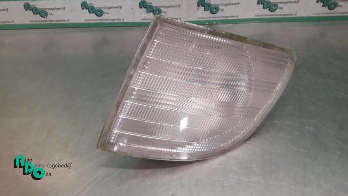 Richtingaanwijzer links van een Mercedes Vito (Vito 96-), Gebruikt, -, Ophalen of Verzenden, -