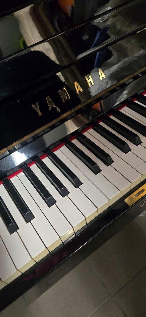 Yamaha U1, Musique & Instruments, Pianos, Brillant, Enlèvement, Utilisé, Piano