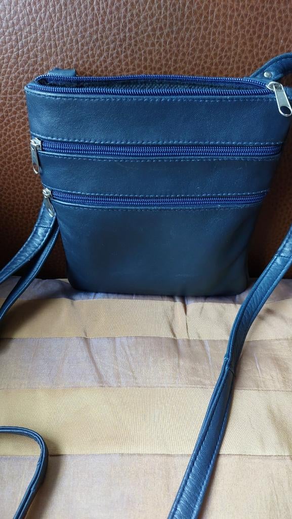 Pochette pratique, Enlèvement ou Envoi, Bleu