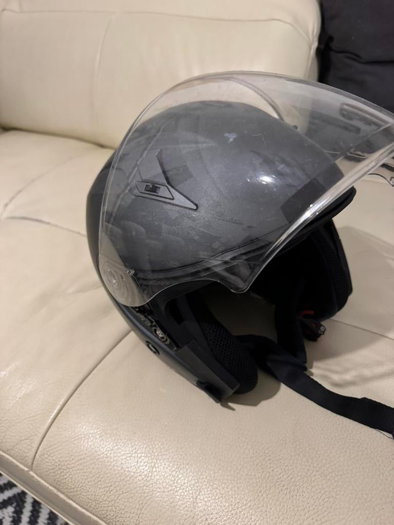 Brommer helm te koop, Fietsen en Brommers, Ophalen, Zo goed als nieuw