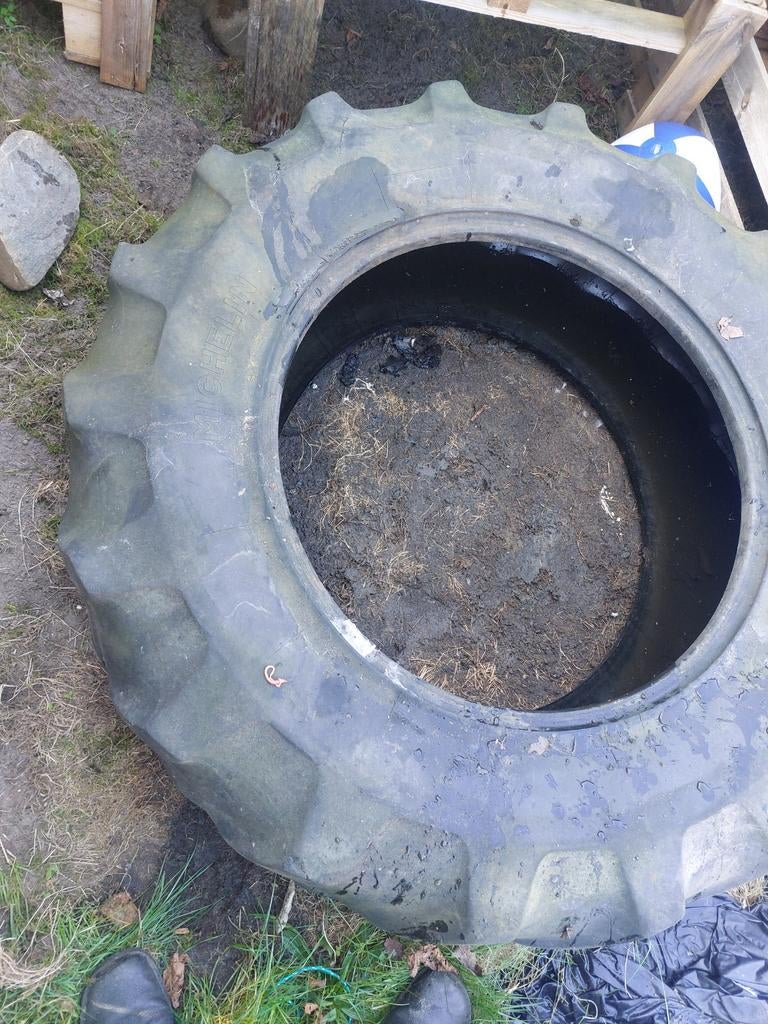 Gratis grote traktor band, Ophalen