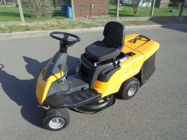 tracteur tondeuse avec moteur de tondeuse tel. 0495/75/30/16, Jardin & Terrasse, Tondeuses autoportées, Enlèvement, Utilisé