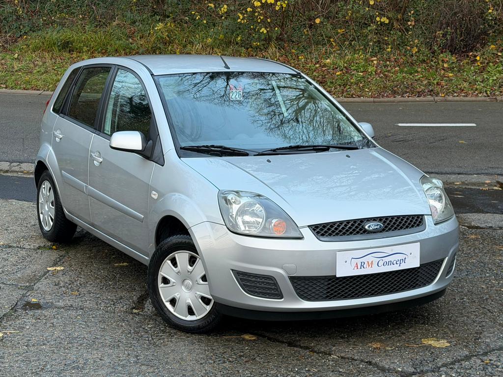 Ford Fiesta 1.3 Essence 2008 prete à immatriculer, Auto's, Bedrijf, 5 deurs, Fiësta, Zilver of Grijs