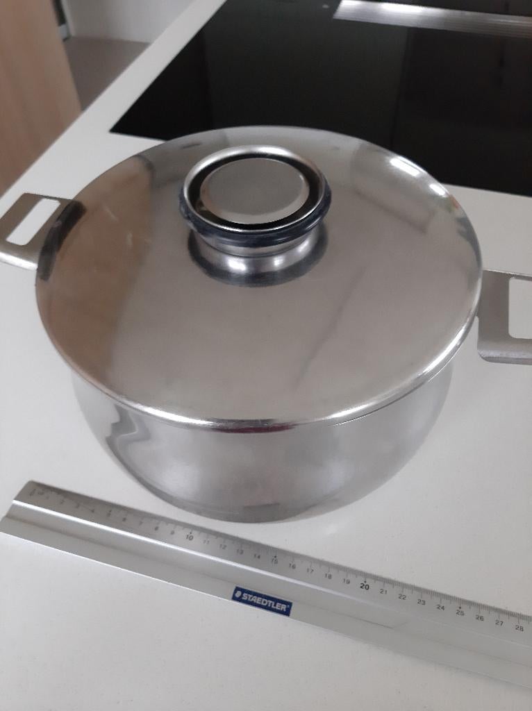 Kookpot De Meyere 20cm diameter, Inox, Keramische plaat, Zo goed als nieuw, Ophalen