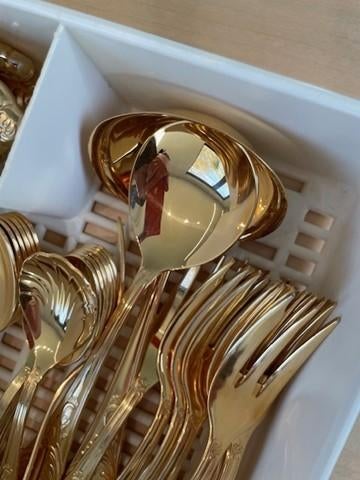 Vintage verguld bestek, Ophalen