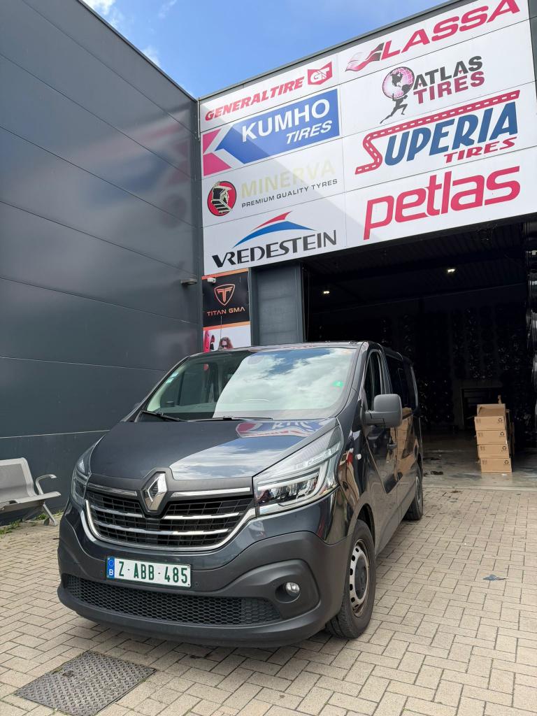 RENAULT TRAFIC, Autos, Achat, Diesel, Automatique, Particulier