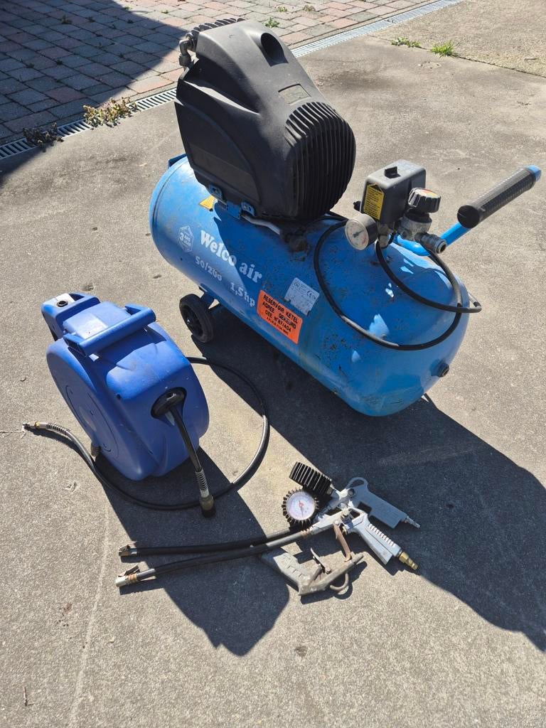Compressor WELCO AIR FD 2000 50L / 8 BAR met kabelhaspel 10m, Bricolage & Construction, Enlèvement