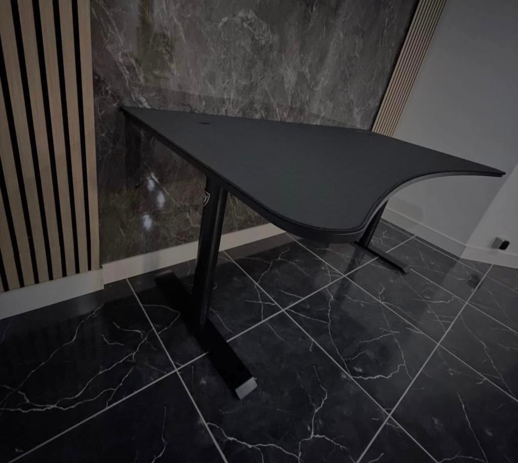 Bureau de jeu Arozzi XXL, Enlèvement, Réglable en hauteur, Comme neuf