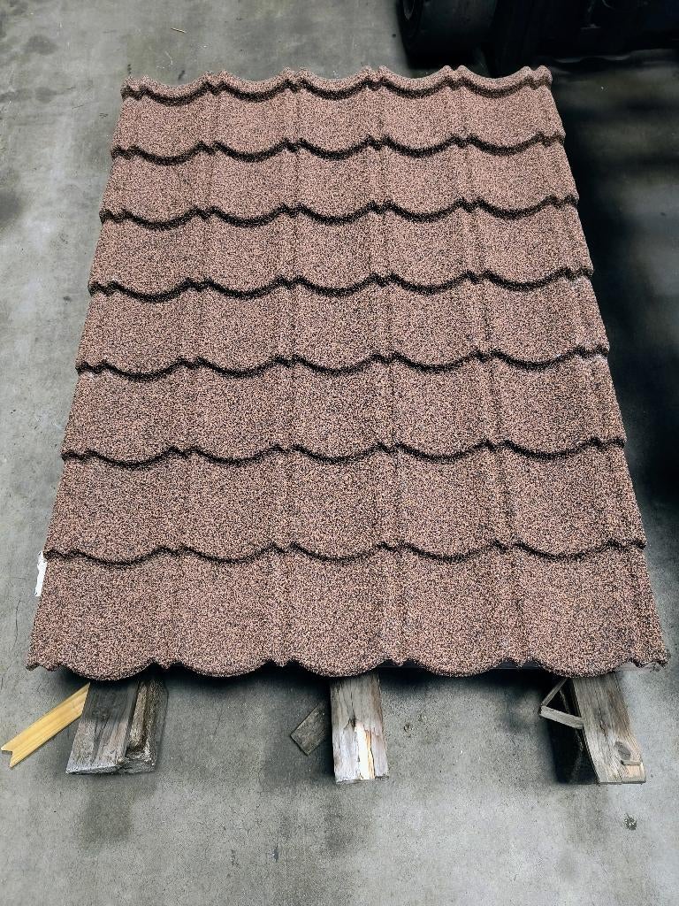 FAILLISSEMENT NWE DAKPANPLATEN BRUIN +/-113x83 cm METAAL, Ophalen, Nieuw, Tuinpaviljoen