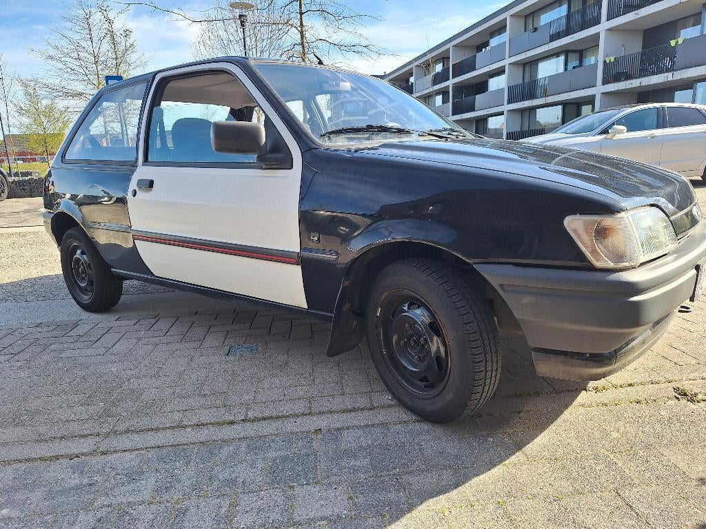 oldtimer, Autos, Oldtimers & Ancêtres, Achat, 1299 cm³, Boîte manuelle, 5 places