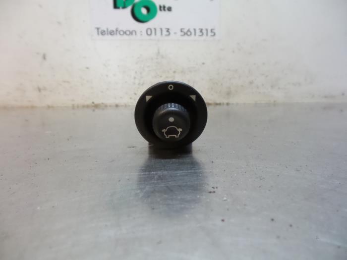 Commutateur rétroviseur d'un Ford Focus (Focus 98-), -, 3 mois de garantie, -, -