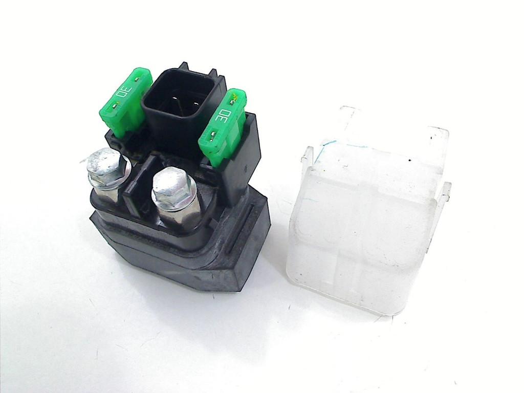 SOLÉNOÏDE DU DÉMARREUR Yamaha Niken GT 2021- (MXT850D), Dhr. S. di Majo, Utilisé, Info@cama-motorparts.nl, P.J. Troelstraweg 8 8
3144 CX  MAASSLUIS, NL