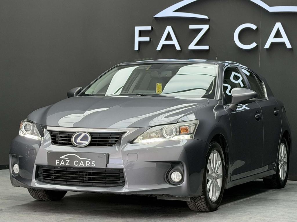 Lexus CT 200h 1.8i Comfort Line * CAMERA + JANTES + GARANTIE, Auto's, Lexus, Euro 5, Gebruikt, Zwart, 4 cilinders