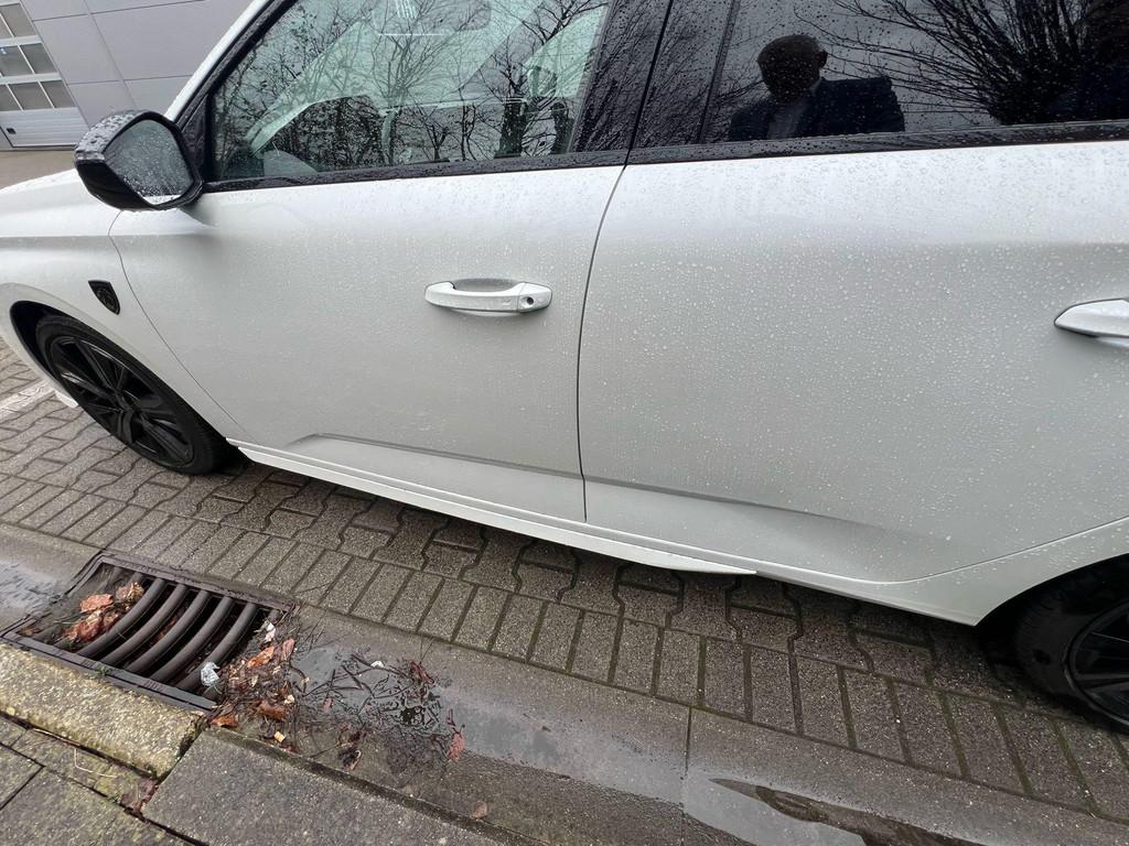 Peugeot 308 1.6 Hybrid 225 S&S EAT8 GT (automatique), Autos, Peugeot, 12 kWh, Entreprise, Carnet d'entretien, Hybride rechargeable