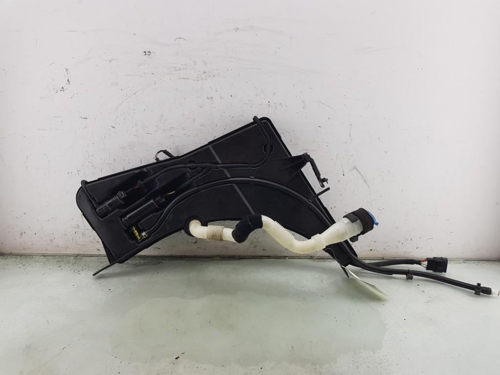 RUITENSPROEIERRESERVOIR VOOR Alfa Romeo Giulia (952), Gebruikt, Alfa Romeo