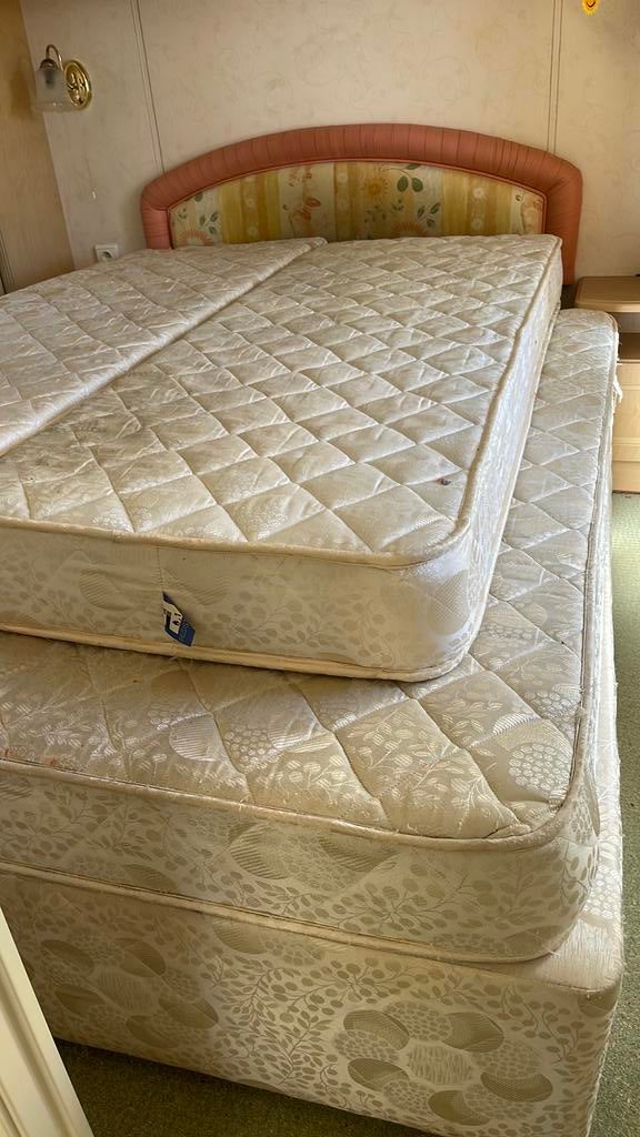 Matrassen gratis 2x70cm en 1x140cm, Huis en Inrichting, Ophalen of Verzenden, Zo goed als nieuw