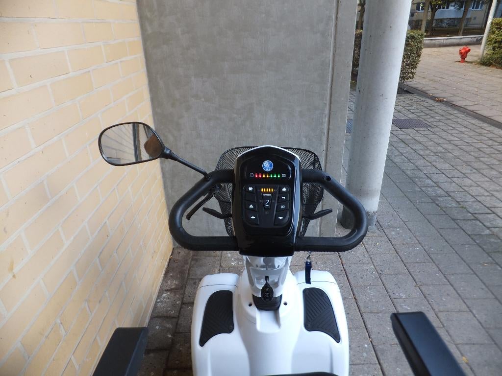 scootmobil, Ophalen, Gebruikt, 15 km of minder, 16 km/u of meer