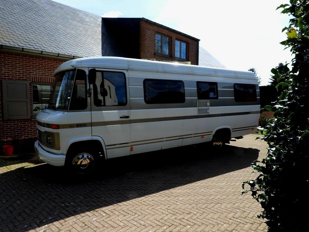 Mercedes 508D 1983 camper 141 250km te koop, Caravans en Kamperen, Particulier, Boiler, Mercedes