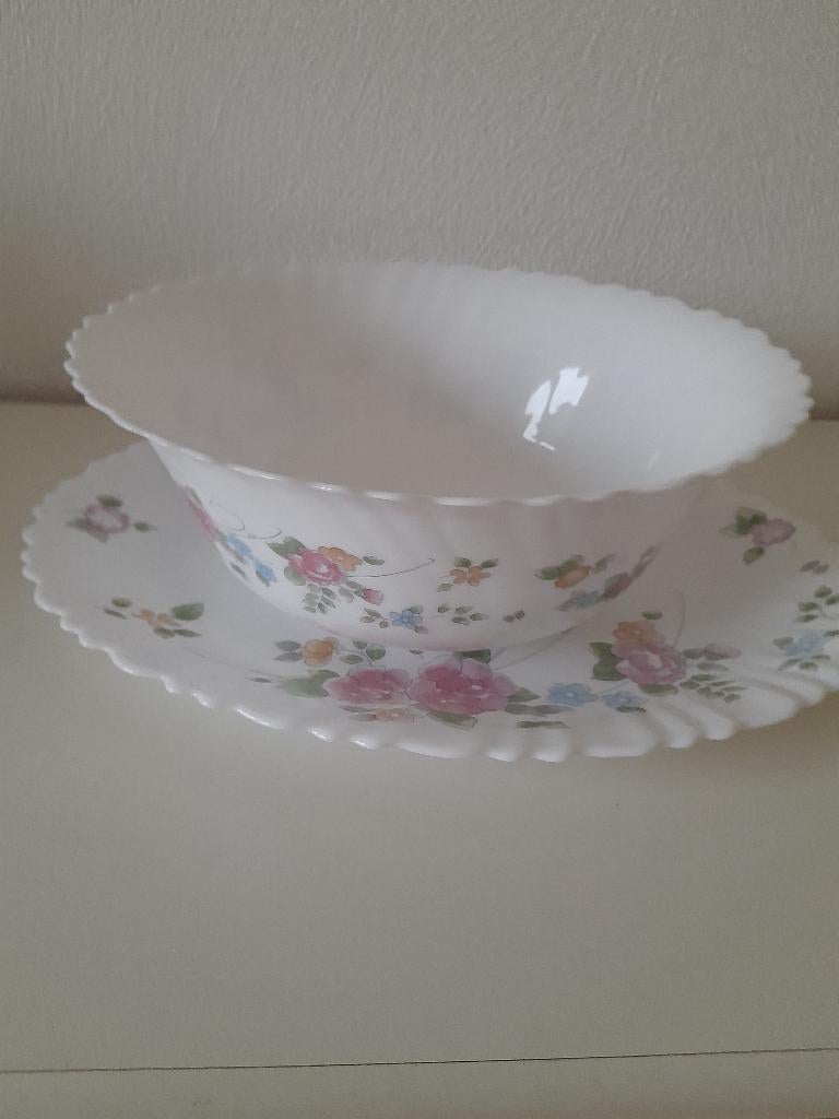 assiette et soucoupe rétro - Arcopal, Enlèvement ou Envoi, Poterie, Comme neuf, Balance ou Balances