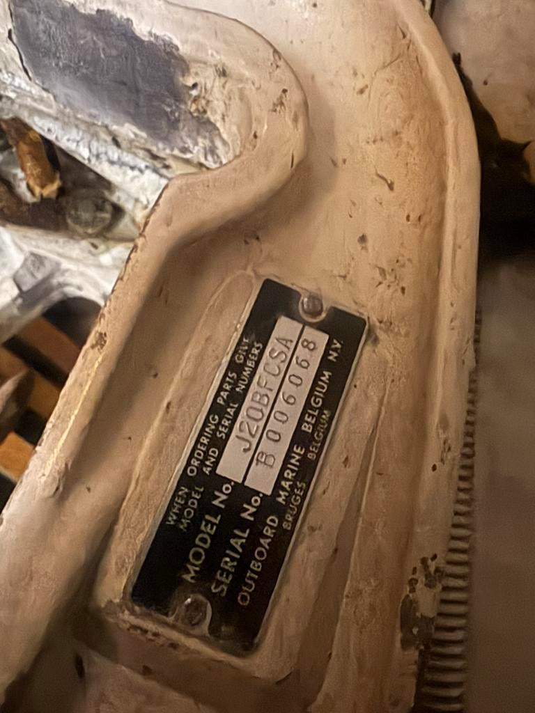 Johnson buitenboord 20pk 2takt, Ophalen