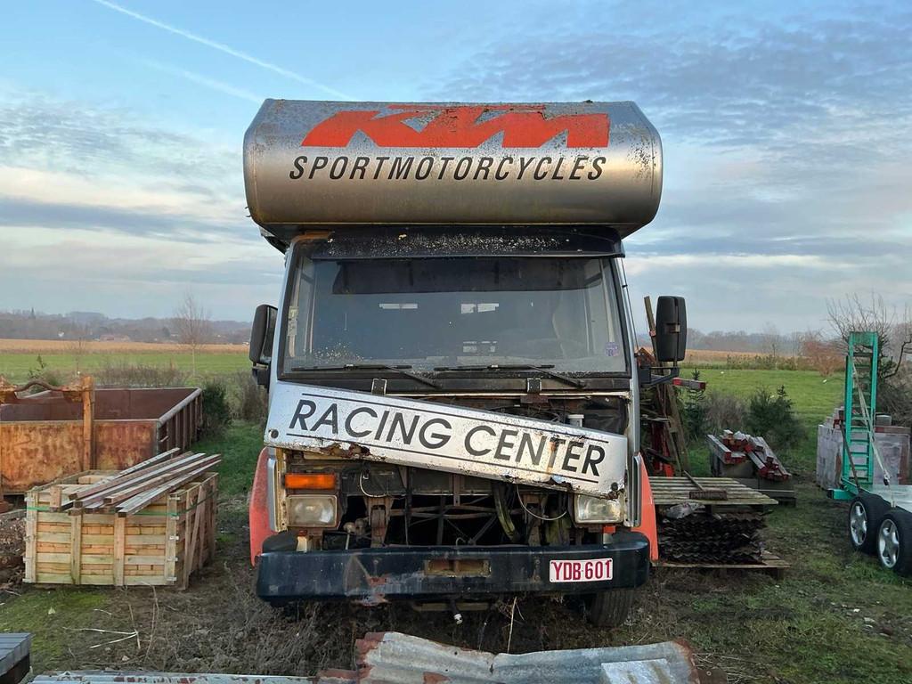 Ford Cargo 2010 dépouillé (pas de moteur !), Autos, Camions, Achat, Entreprise, Autres carburants, Ford