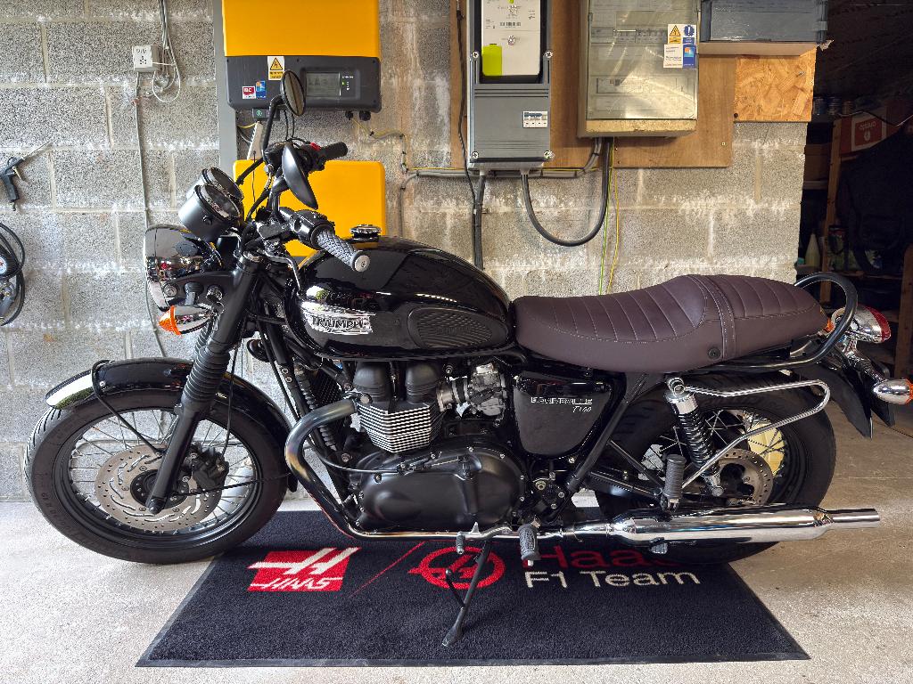 Triumph Bonneville T100, Motoren, 2 cilinders, Particulier, Meer dan 35 kW, 865 cc
