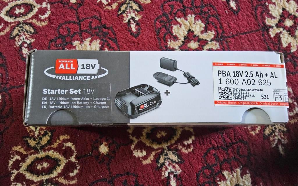 Kit de démarrage à batterie 18 V Bosch, neuf dans la boîte,, Bricolage & Construction, Enlèvement ou Envoi