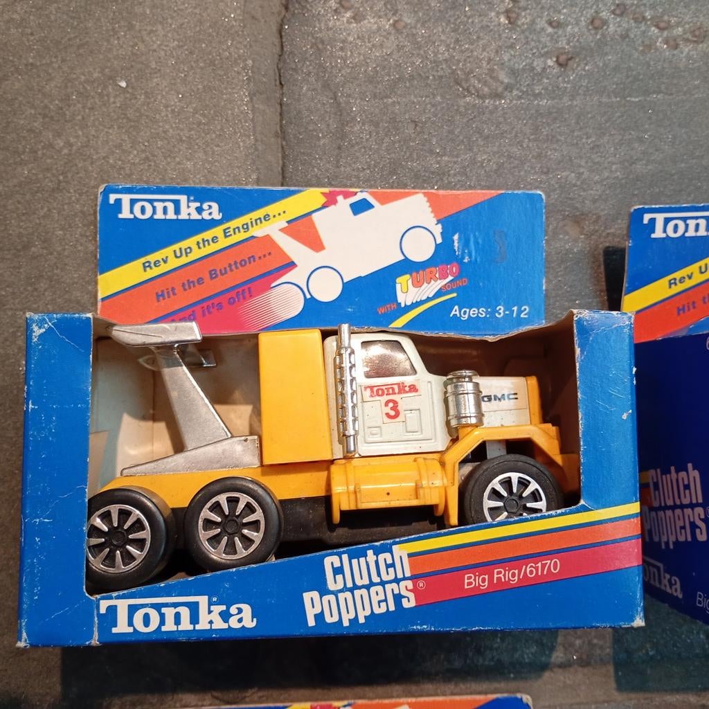 Tonka des années 80 dans sa boîte d'origine, Enlèvement ou Envoi