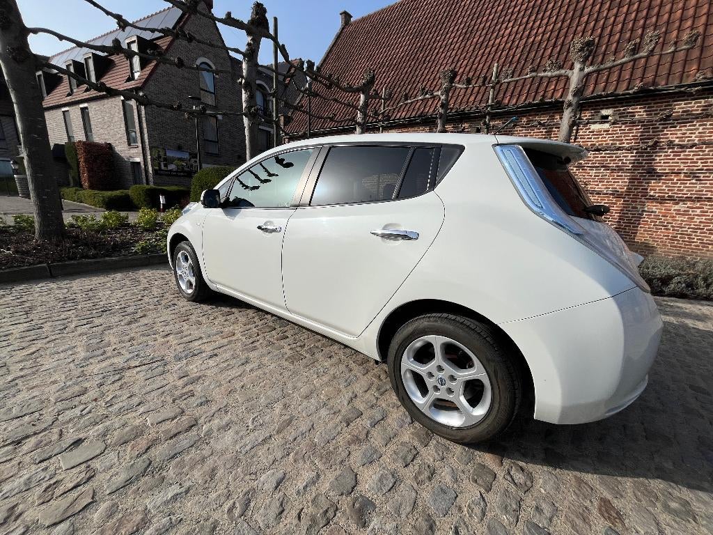 2014 Nissan Leaf EV - Pearl White 24kWh, Auto's, Nissan, Euro 6, Wit, Elektrisch, 5 deurs