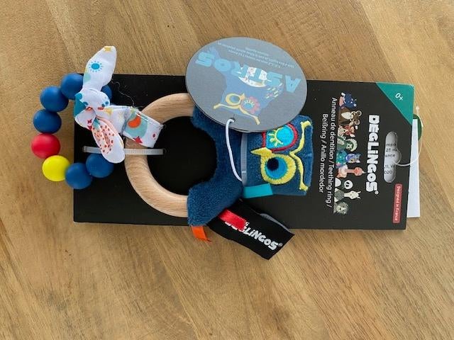 rammelaar uil met houten bijtring, Verzenden, Nieuw, Rammelaar