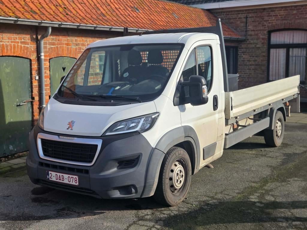 Peugeot boxer 3.0 (iveco)open laadbak (euro 5b), Auto's, 4 cilinders, Diesel, Particulier, Te koop