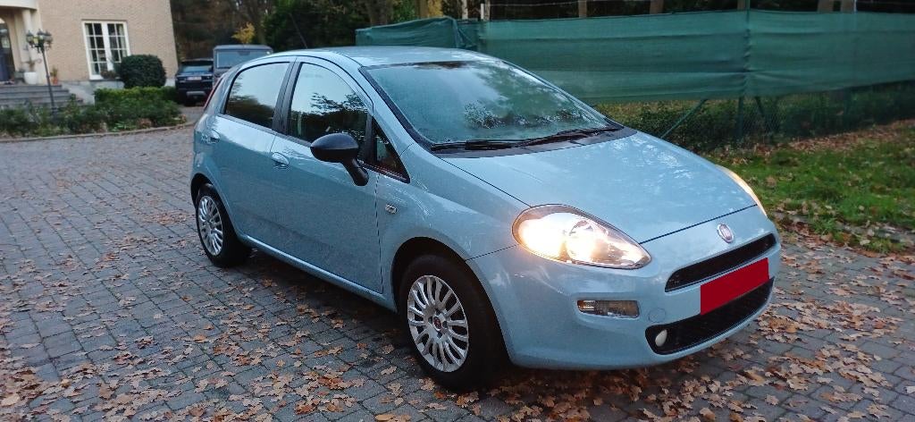 Fiat Punto 1.2i BJ05/2015 88450km NAV. N.RIEM.1jaar Garantie, Autos, Fiat, 1242 cm³, Euro 5, Achat, 5 portes