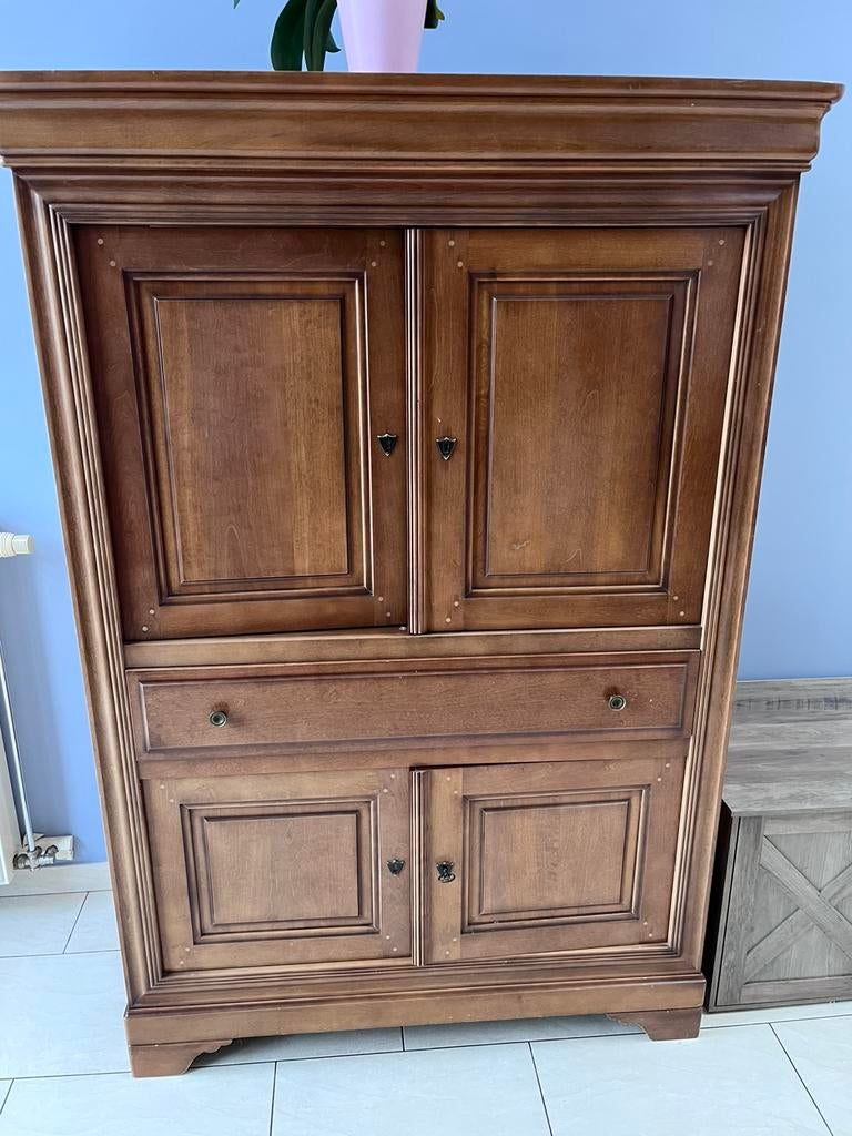 A donner meuble style Louis Philippe meuble haut pour TV, Enlèvement