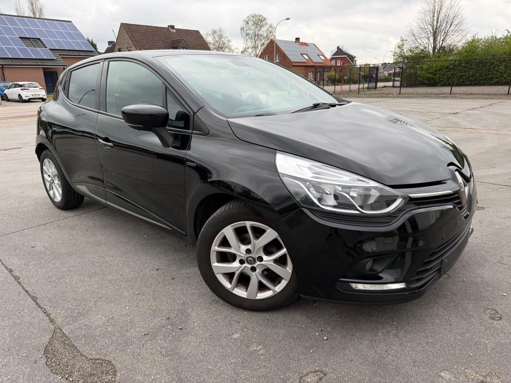 Renault clio limited edition 0,9 tce benzine, Auto's, Renault, Voorwielaandrijving, 898 cc, Stof, Euro 6