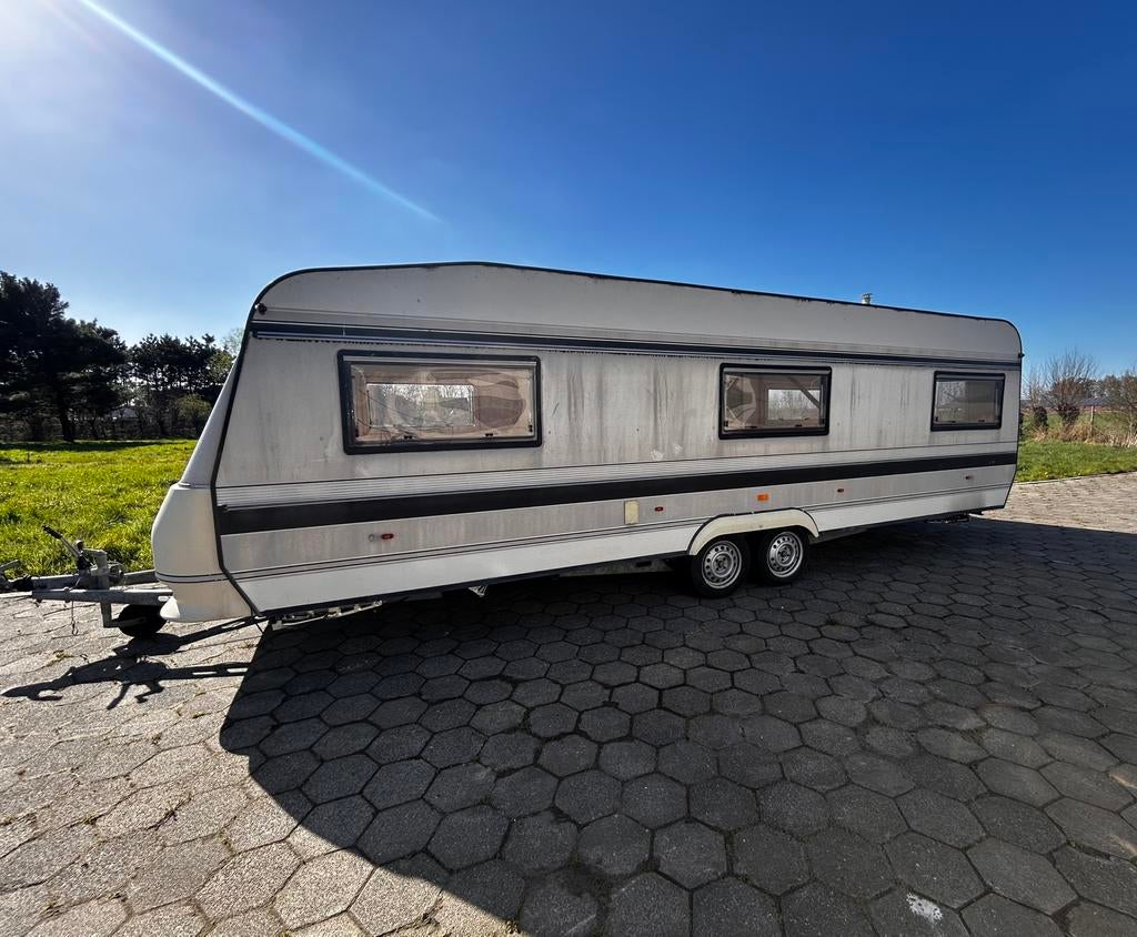 Grote lege hobby 680 – project caravan / tiny house / ombouw, Particulier, Hobby