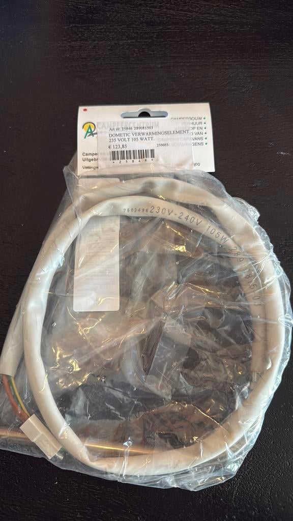 Elément chauffant Dometic 235V 105W, Caravanes & Camping, Enlèvement ou Envoi, Neuf