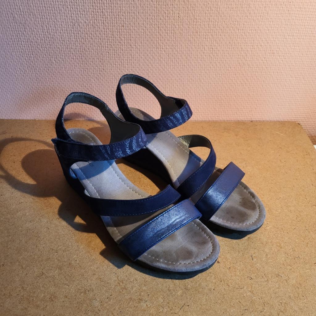 Blauwe sandalen Ladyflex maat 41, Vêtements | Femmes, Chaussures, Enlèvement ou Envoi, Ladyflex, Bleu, Sandales et Mûles