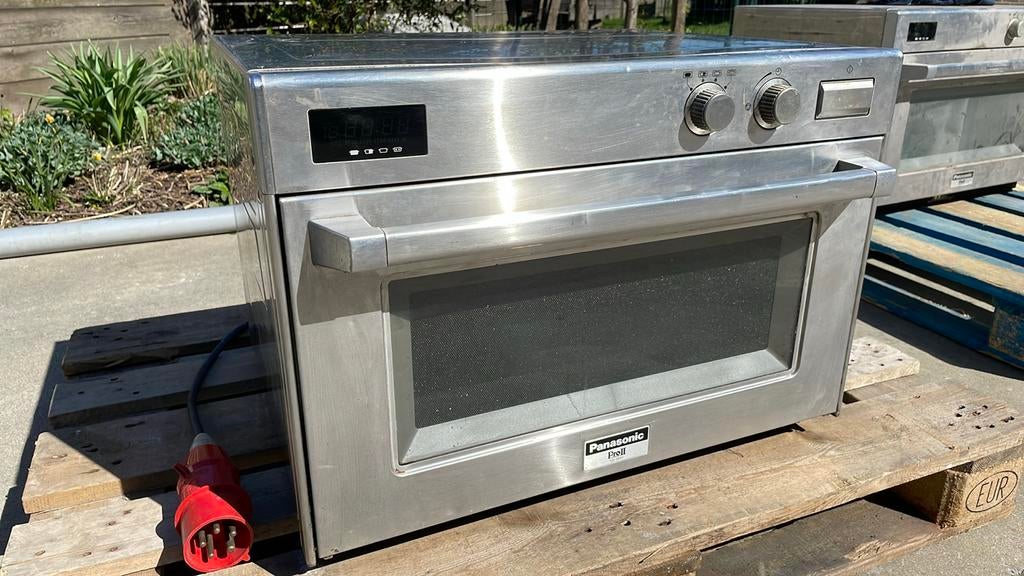 Panasonic Pro II NE-3240 - Professionele Magnetron oven, Elektronische apparatuur, Microgolfovens, Ophalen, Gebruikt, Oven