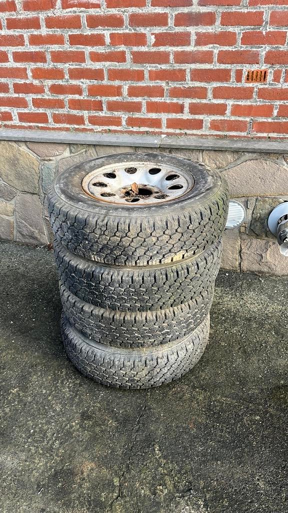 Jantes sur Pneux, Enlèvement, Utilisé