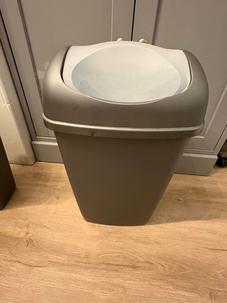 Poubelle de cuisine, Maison & Meubles, Enlèvement, Utilisé