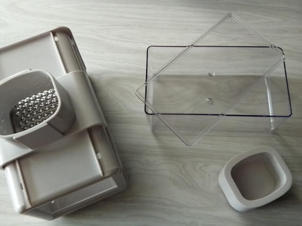 Râpe à légumes ou mandoline 4 coupes, Enlèvement ou Envoi, Neuf