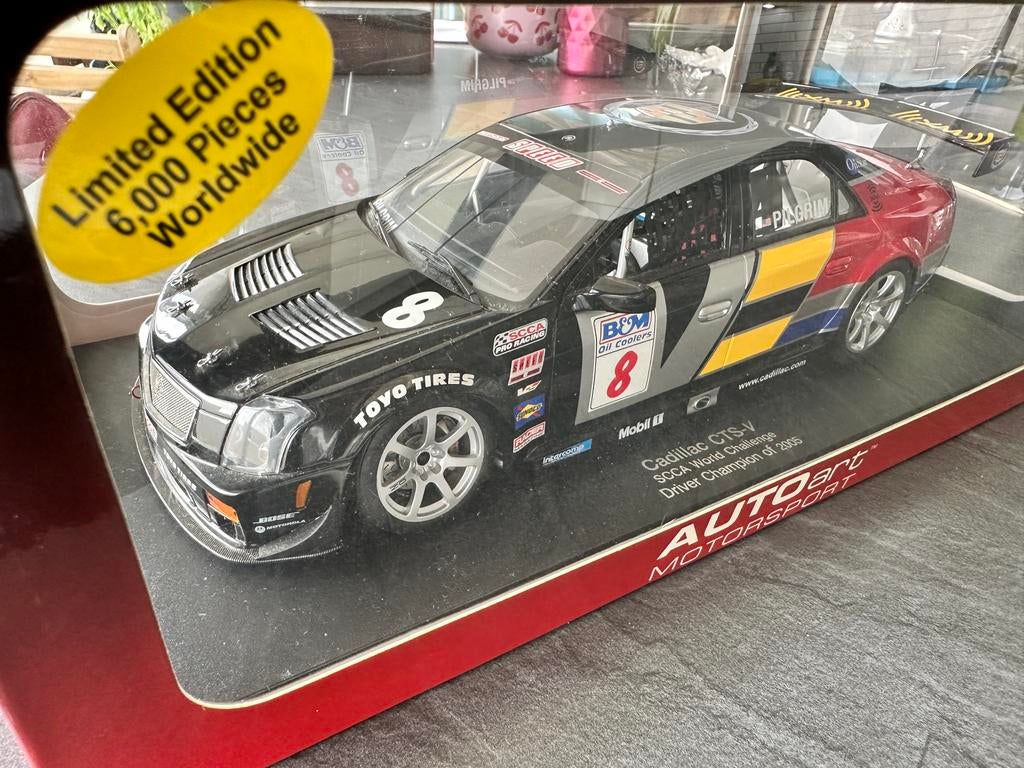 CADILLAC CTS-V SCCA #8 2005 898/6000 AUTOART 1/18 AA80525, Enlèvement ou Envoi, Utilisé, Voiture, Autoart