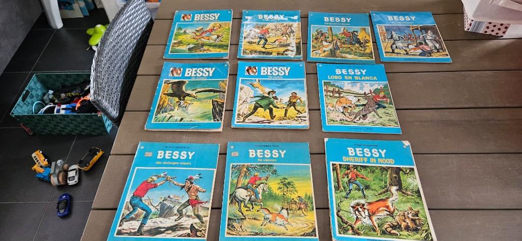 Bessy strips, Boeken, Willy Vandersteen, Meerdere stripboeken, Ophalen, Gelezen