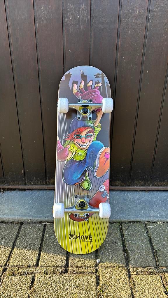 Skateboard voor kind van 7 tot 12, Sport en Fitness, Skateboarden, Ophalen, Zo goed als nieuw, Skateboard