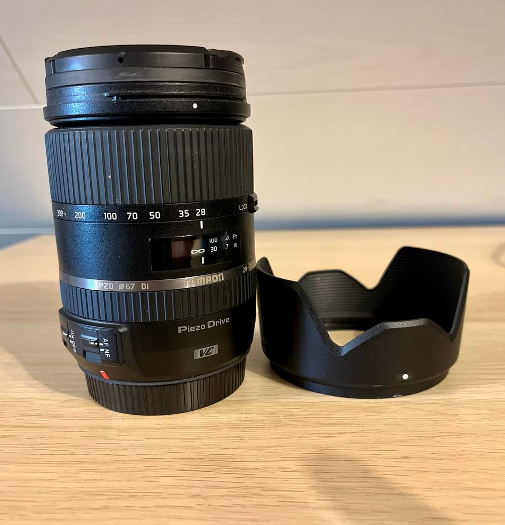 Tamron F 28-300mm f/3.5-6.3 Di VC PZD voor Canon, Enlèvement ou Envoi, Comme neuf