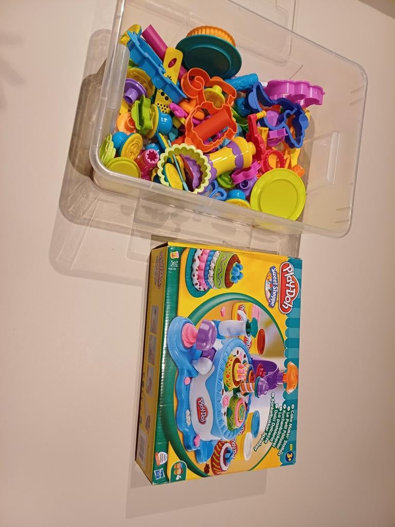 Play-Doh plasticine banketbakker speelset + extra toebehoren, Kinderen en Baby's, Speelgoed | Educatief en Creatief, Ophalen of Verzenden